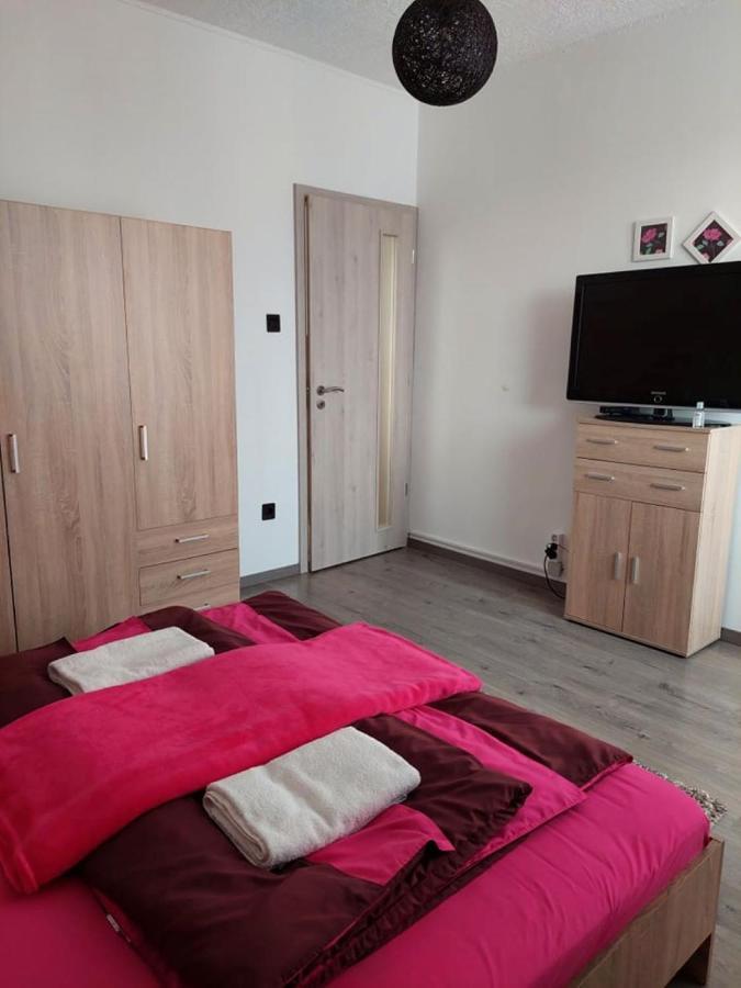 Nagcsalados Rozsa Apartman Balatonlelle Dış mekan fotoğraf