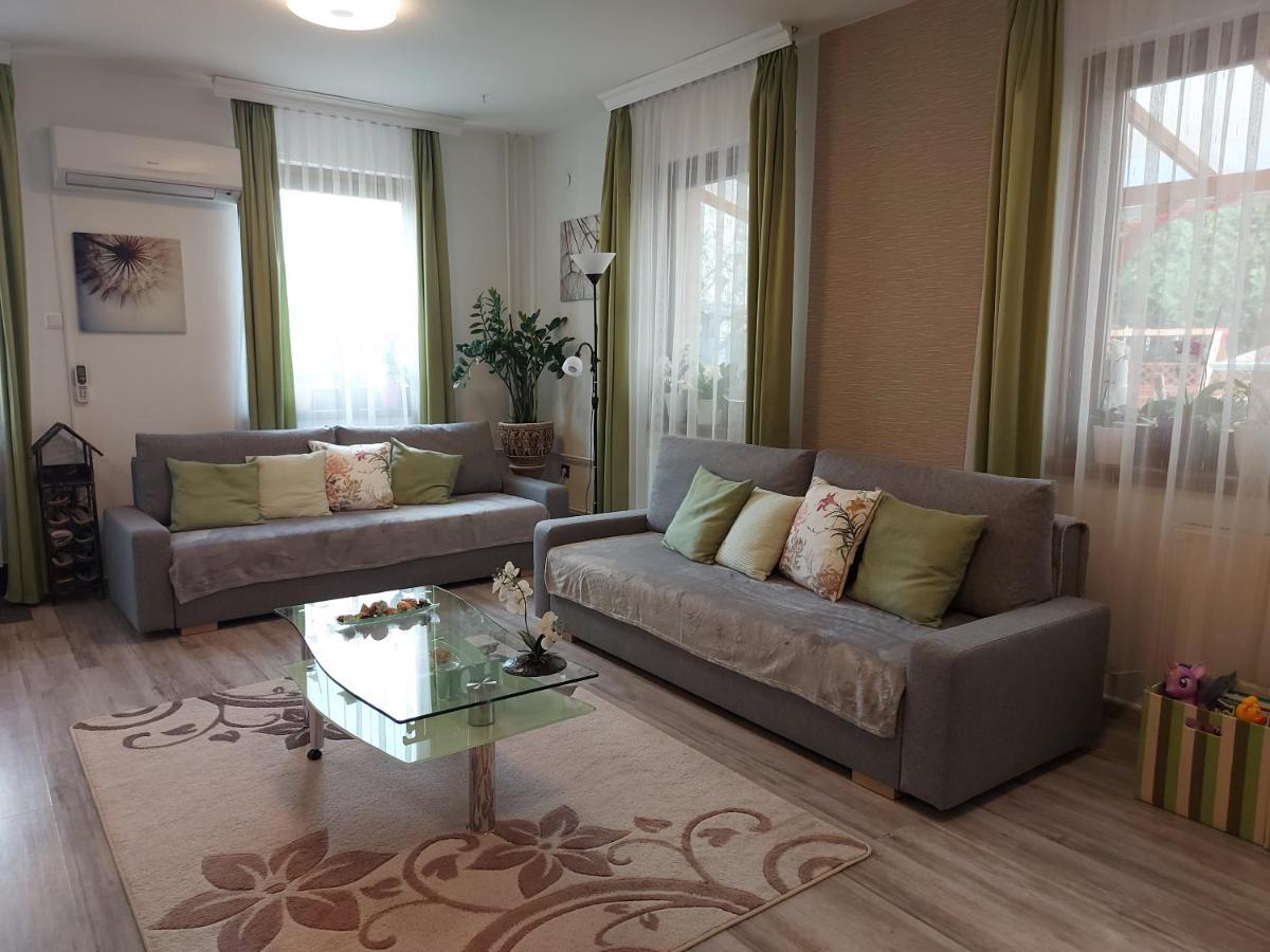 Nagcsalados Rozsa Apartman Balatonlelle Dış mekan fotoğraf