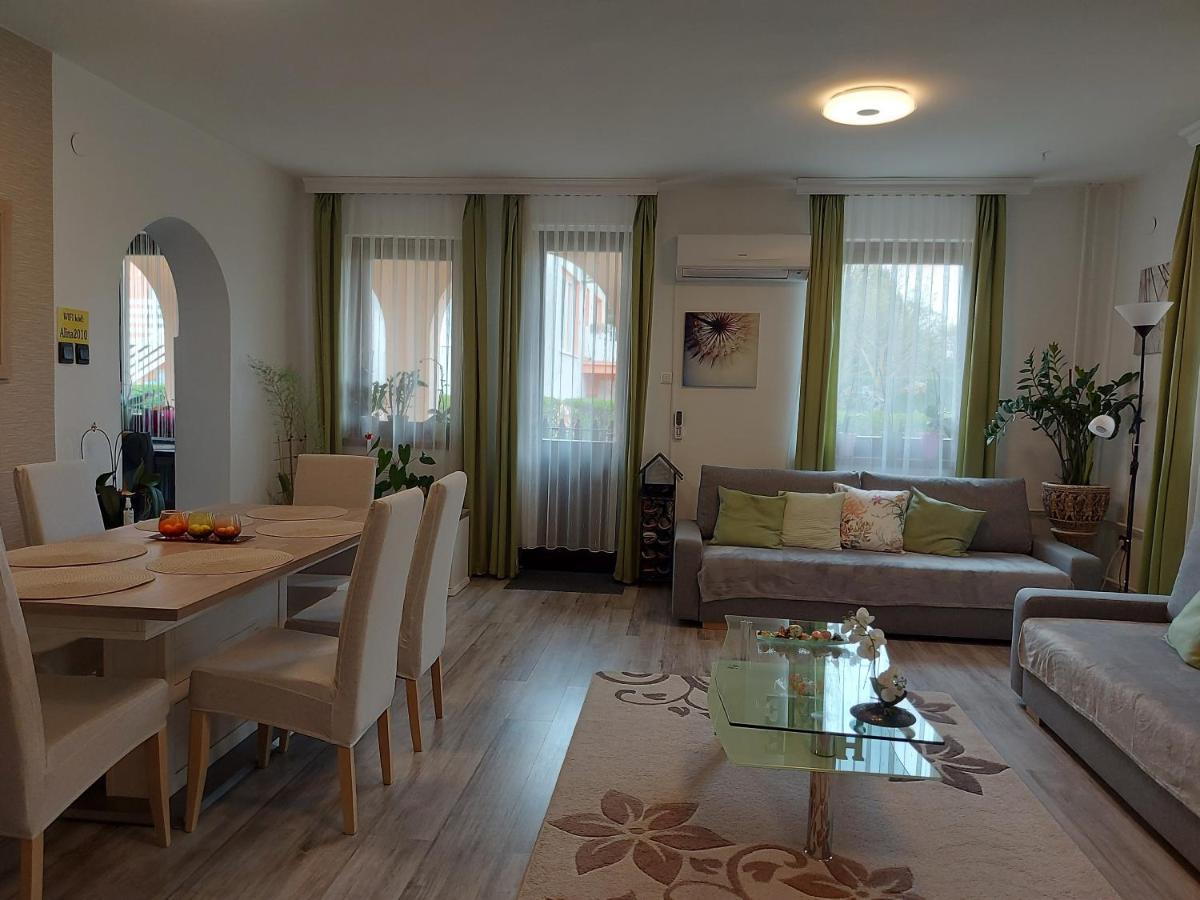 Nagcsalados Rozsa Apartman Balatonlelle Dış mekan fotoğraf